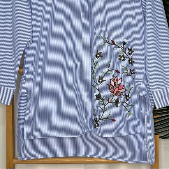 SOLD Zara Blue Striped Floral Embroidered Shirt L - Picture 5 of 8